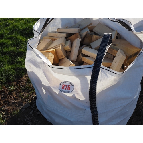 876 - Bag of offcuts