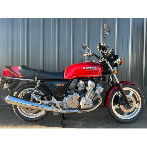 821 - Honda CBX Super Sport motorcycle. 1979. 1000cc
Frame No. CB12002604
Engine No. CB1E-2002677
Runs and... 