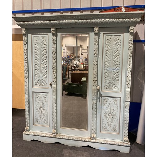 537 - Large painted 3 sectional wardrobe with carved detailing H83