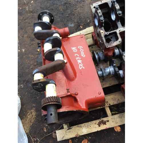 3 - Fordson E27N engine with crank, no cracks