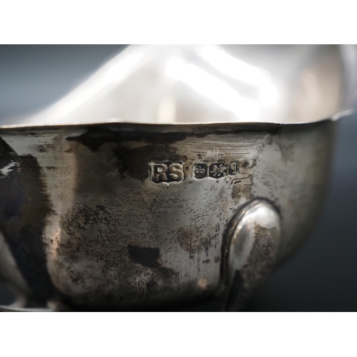 308 - Silver gravy boat, Sheffield 1933. Approx. 151g