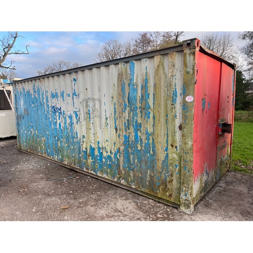 1375 - Shipping container 20ft