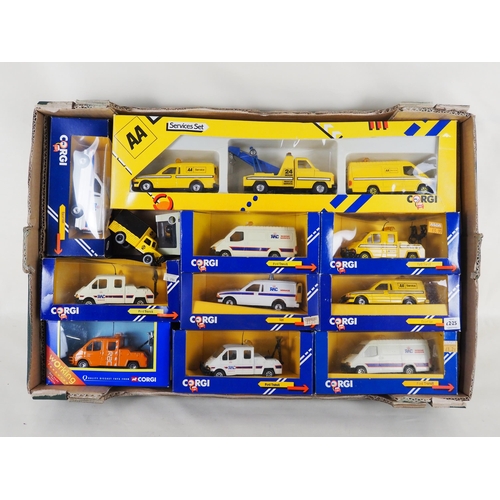 154 - Quantity of Corgi model breakdown vehicles to include AA services set