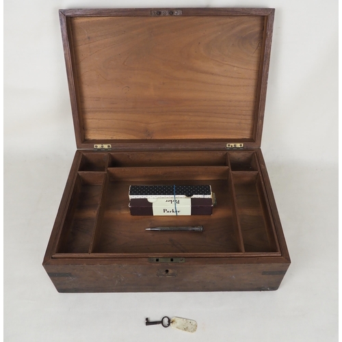 355 - Old writing box with lock and keys, Parker pens and Parker propelling pencil