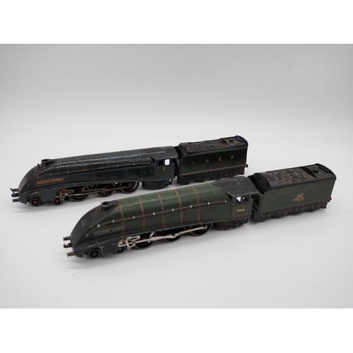 18 - Hornby Dublo 60016 locomotives 