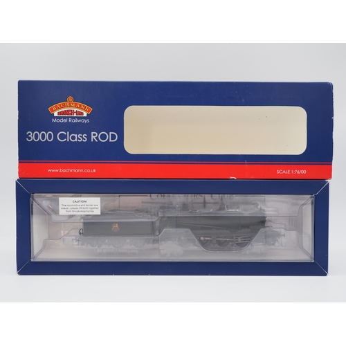 89 - Bachmann 3000 class ROD 3036 BR Black Early Emblem OO gauge locomotive in box