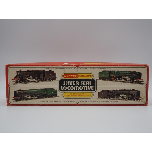 107 - Hornby R.861 BR 2-10-0 'Evening Star' Silver Seal OO gauge locomotive and tender in box