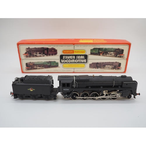 108 - Hornby R.859 BR 4-6-0 'Black Five' Silver Seal OO gauge locomotive and tender in box