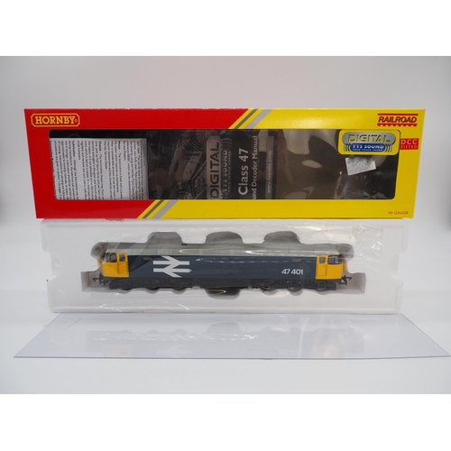 120 - Hornby Railroad R3287TTS BR Class 47 '47401' OO gauge locomotive in box