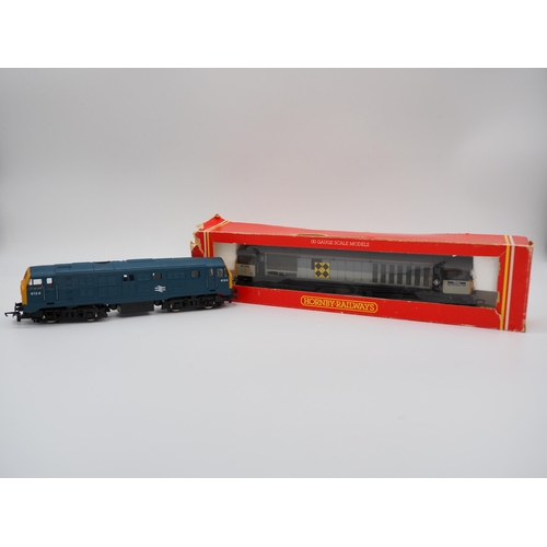 137 - Hornby Class 58 R.332 BR Co-Co diesel OO gauge locomotive in box and Hornby 6124 OO gauge locomotive