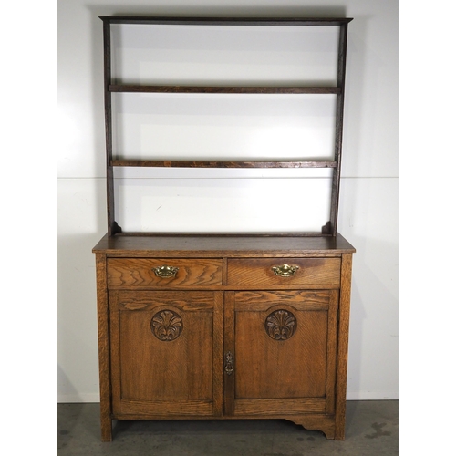 626 - Oak dresser with carved front panels H79