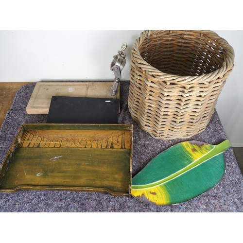 491 - Meat holder, tray, log basket, etc.