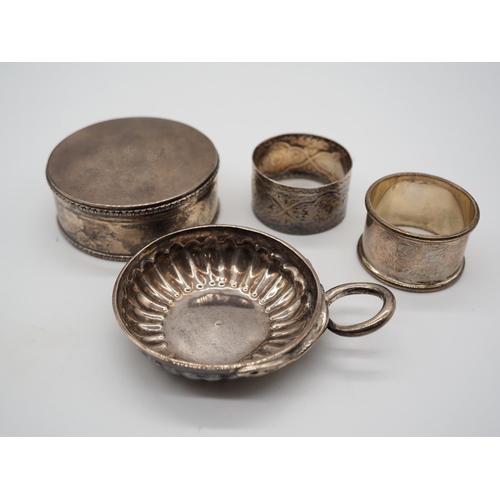 298 - Silver box, dish and napkin holders. Total weight approx. 181g