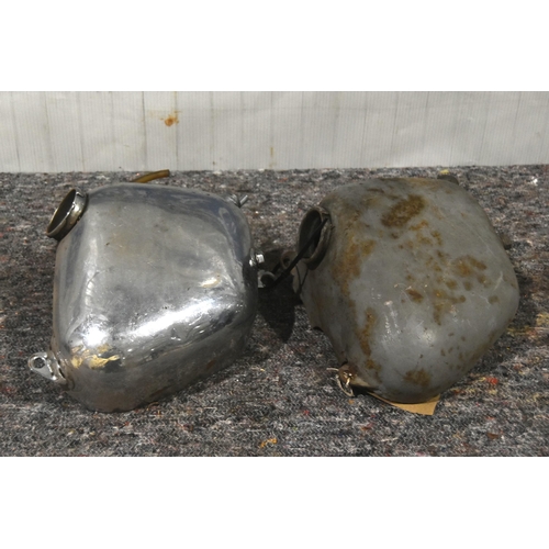 390 - Triumph pre unit oil tanks - 2