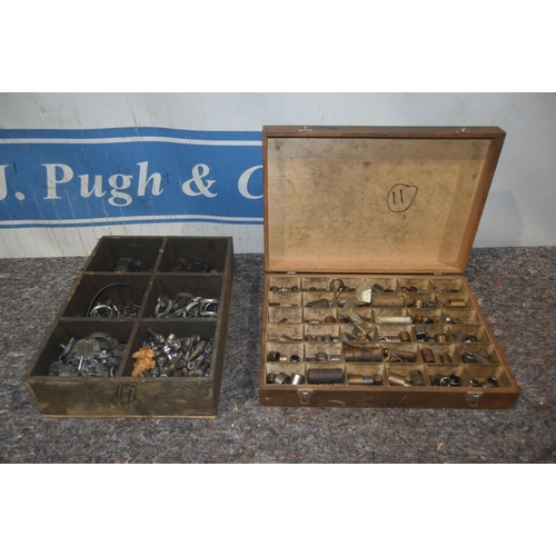 536 - Engine bushes and carburettor spares