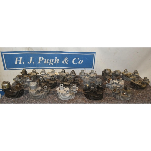542 - Matchless/AJS twin motorcycle cylinder heads - 17