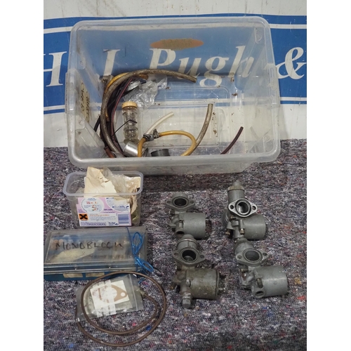 99 - Amal monobloc carburettor parts and spares to include Amal 389 and 376