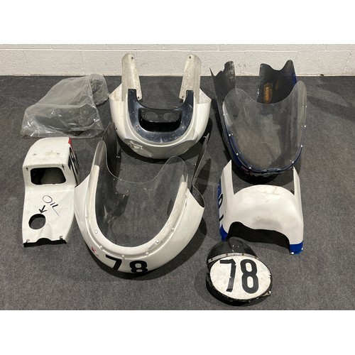 150 - Assorted motorcycle fairings to include Norton