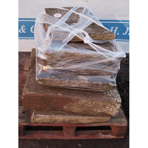 385 - Pallet of flagstones