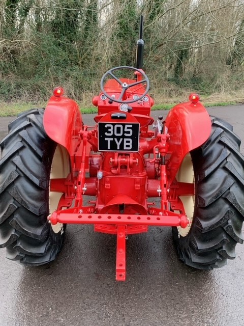 International B414 Tractor, 1962. Restored To A Very High Standard. A ...