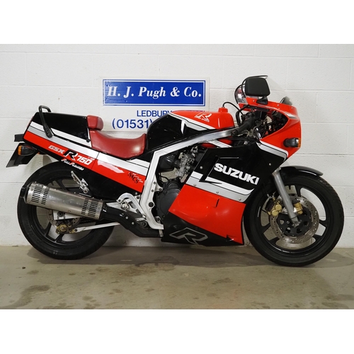 1010 - Suzuki GSXR750 motorcycle. 1998. 750cc.
Frame No. GR75A107866
Engine No. R705116164
Runs and rides. ... 