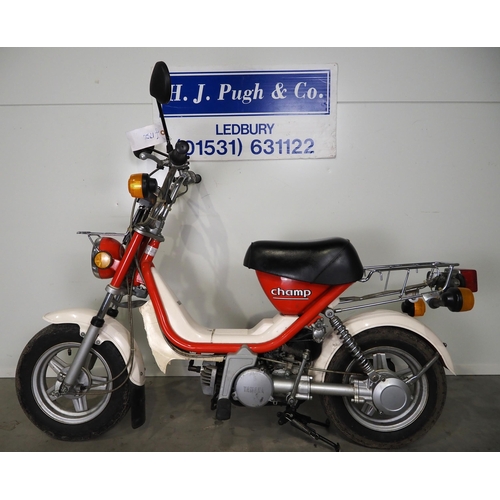 852 - Yamaha Champ 50 moped. 1981. 50cc.
Showing 23 miles from new. Has Nova number.
Runs but requires rec... 