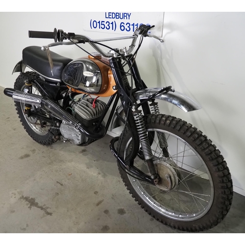 853 - Sachs type 427 motocross bike. 1970. 
Frame No. 427-003950
Engine No. 57636666
Runs but requires rec... 