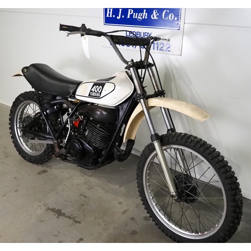 857 - Yamaha MX400B motocross bike. 1975. 397cc
Frame No. 510005269
Engine No. 510005269
Runs but requires... 