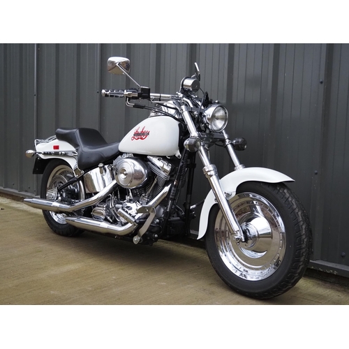 931 - Harley Davidson FXST Lowboy motorcycle. Soft tail standard model. 2000. 1450cc
Frame No. 1HD1BHY14YY... 
