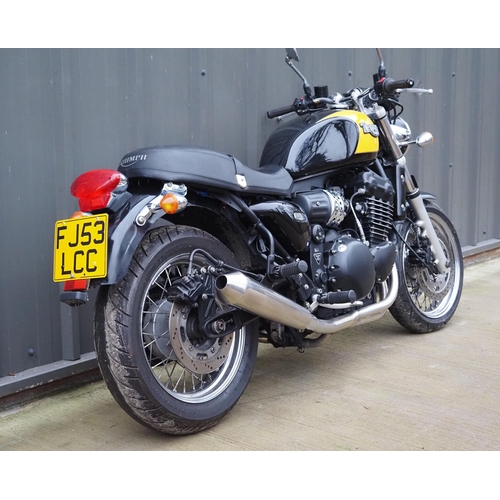 938 - Triumph Thunderbird Sport motorcycle. 885cc. 2003.
Frame No. SMTTC398RM4188027
Engine No. 068493
Las... 