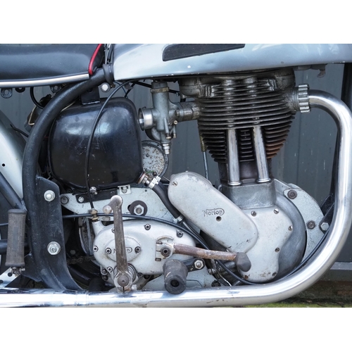 941 - Norton Dominator 88 motorcycle. 1951. 350cc
Frame No. K122 60400
Engine No. 100065
Fitted with 350cc... 