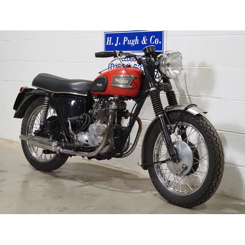 954 - Triumph T90 motorcycle. 1963. 349cc.
Frame No. H30068
Engine No. T90-H-30068
Runs and rides. Fitted ... 