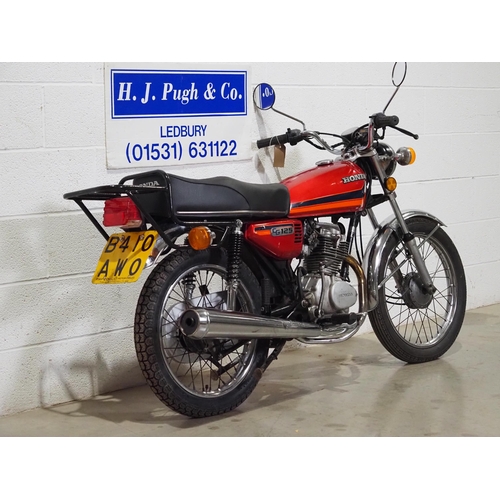959 - Honda CG125E motorcycle. 1985. 124cc
Engine No. CG125E1694794
Runs and rides. Mot till 11/7/24, c/w ... 