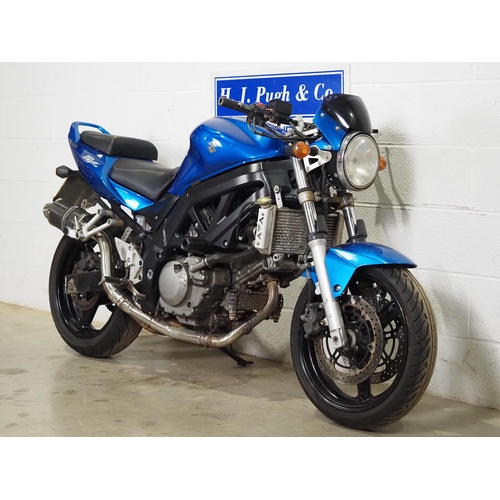 975 - Suzuki SV650 N motorcycle. 2007. 645cc. 
Runs and rides, MOT until 03.01.25. 2 Previous owners. HPI ... 