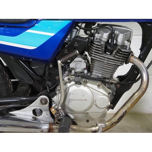 981 - Honda CG125 motorcycle. 1993. 124cc. 
Frame No. JC181000258
Engine No. JC30E1000639. Does not match ... 