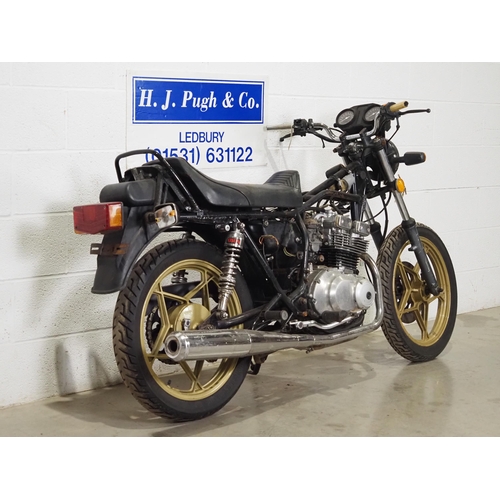 719 - Suzuki GSX250 motorcycle. Unfinished project. No docs
