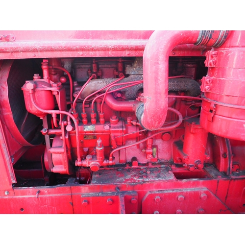 43 - David Brown 30TD Wide Crawler, diesel, runs and drives, fitted with PTO, S/n TID/3164/10364