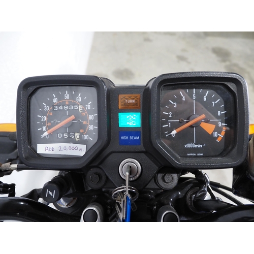 1018 - Honda CB250RS motorcycle. 1981. 248cc.
Frame No. MC02-2001043
Engine No. MC02E-2001051
Runs and ride... 