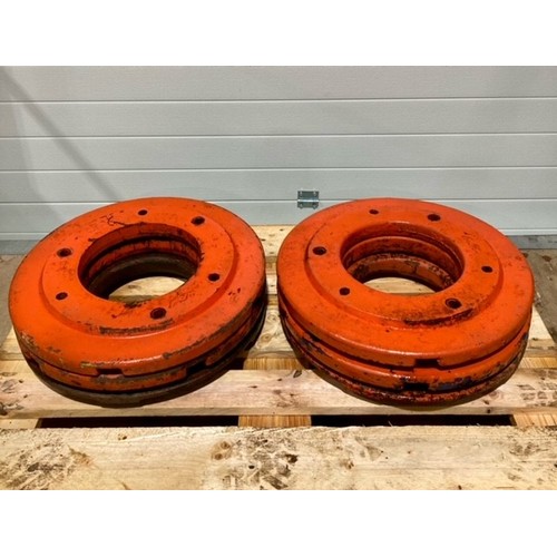 153 - Fordson rear wheel weights - 6