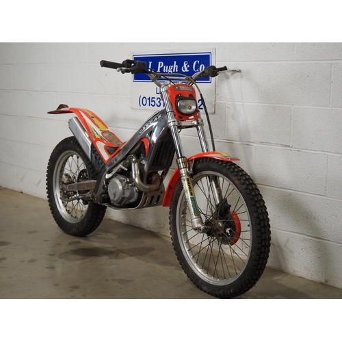 826 - Gas Gas 250 trials bike. 1988. 250cc
Frame No. UTRG259910988070
Runs and rides. Good compression. Co... 