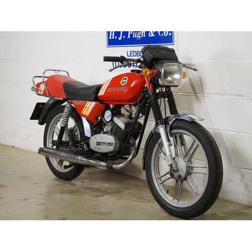 893 - Enfield Explorer motorcycle. 1992. 49cc
Frame No. B34760H8
Engine No. 334805F8
Engine turns over. Sh... 
