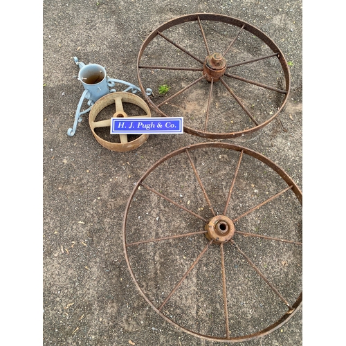1196 - Cast iron cart wheel, pulley wheel and tree holder