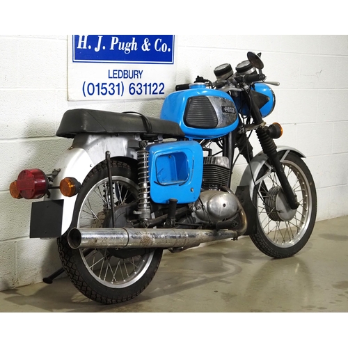 895 - MZ TS125 Motorcycle. 1985. 125cc. 
Frame no. 8858357
Engine no. 6605216
Been in storage, engine turn... 