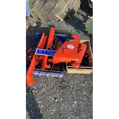 195 - Allis Chalmers B parts