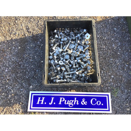 1015 - Box of stainless steel nuts/bolts