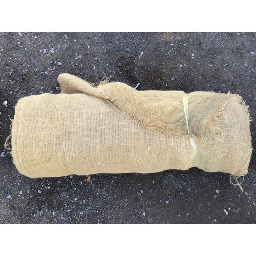 986 - Large roll of hessian cloth