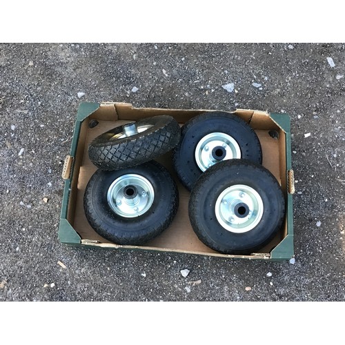 981 - Cart wheels unused - 4