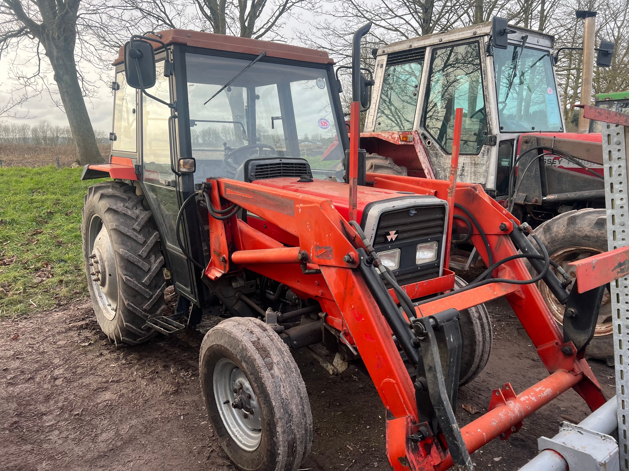 Massey Ferguson 350 Tractor 1988 2 Former Keepers Power Loader 6ft Loading Shovel And Pallet For 1081