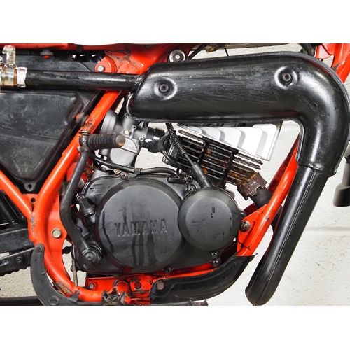 1031 - Yamaha DT enduro bike. 1992. 49cc. 
Frame No. 5M6076682
Engine No. 5M6076682
Runs and rides. Fitted ... 