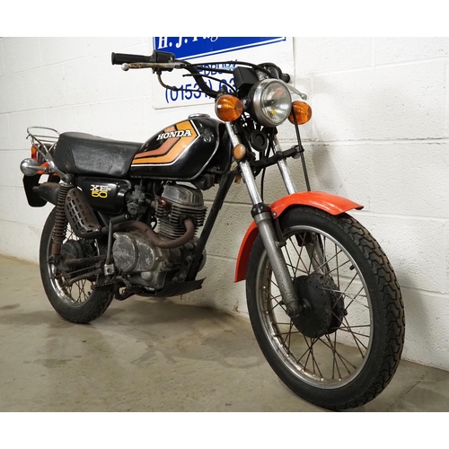 1032 - Honda XE50 motorcycle. 1978. 49cc.
Runs and last ridden last year. Import with nova reference number... 
